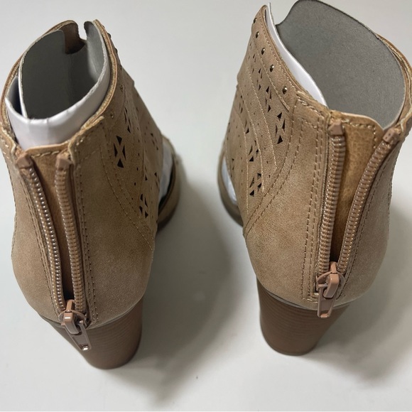 Sugar Peep Toe Block Heel Shoe - Picture 11 of 16